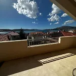 Makakada Apartment Trogir