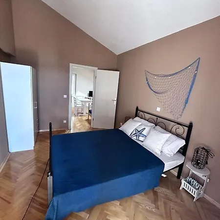 Apartment Makakada *