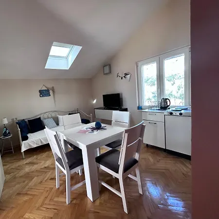 דירה Makakada טרוגיר